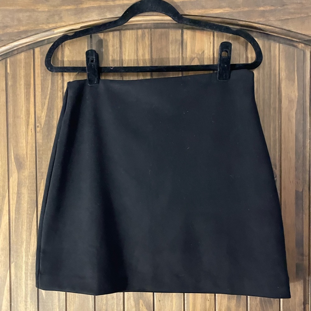 Banana Republic Black miniskirt
